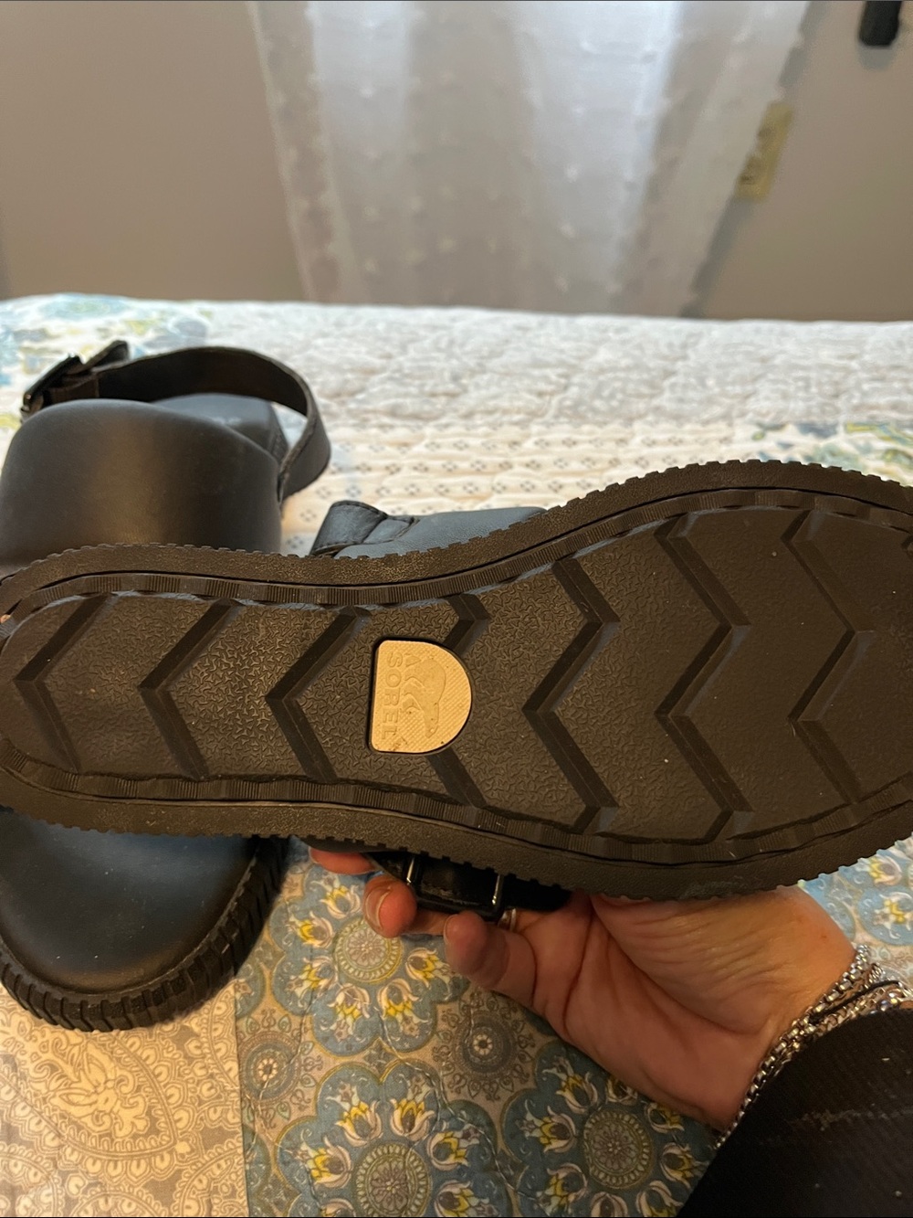 Black Padded Double-Strap Sandals - Picture 4 of 4
